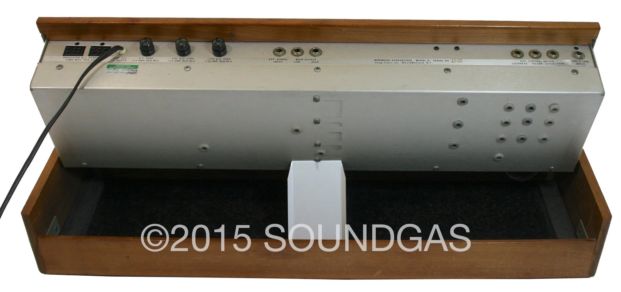 MOOG MUSIC MINIMOOG MODEL D - muSonics spec - Image 15
