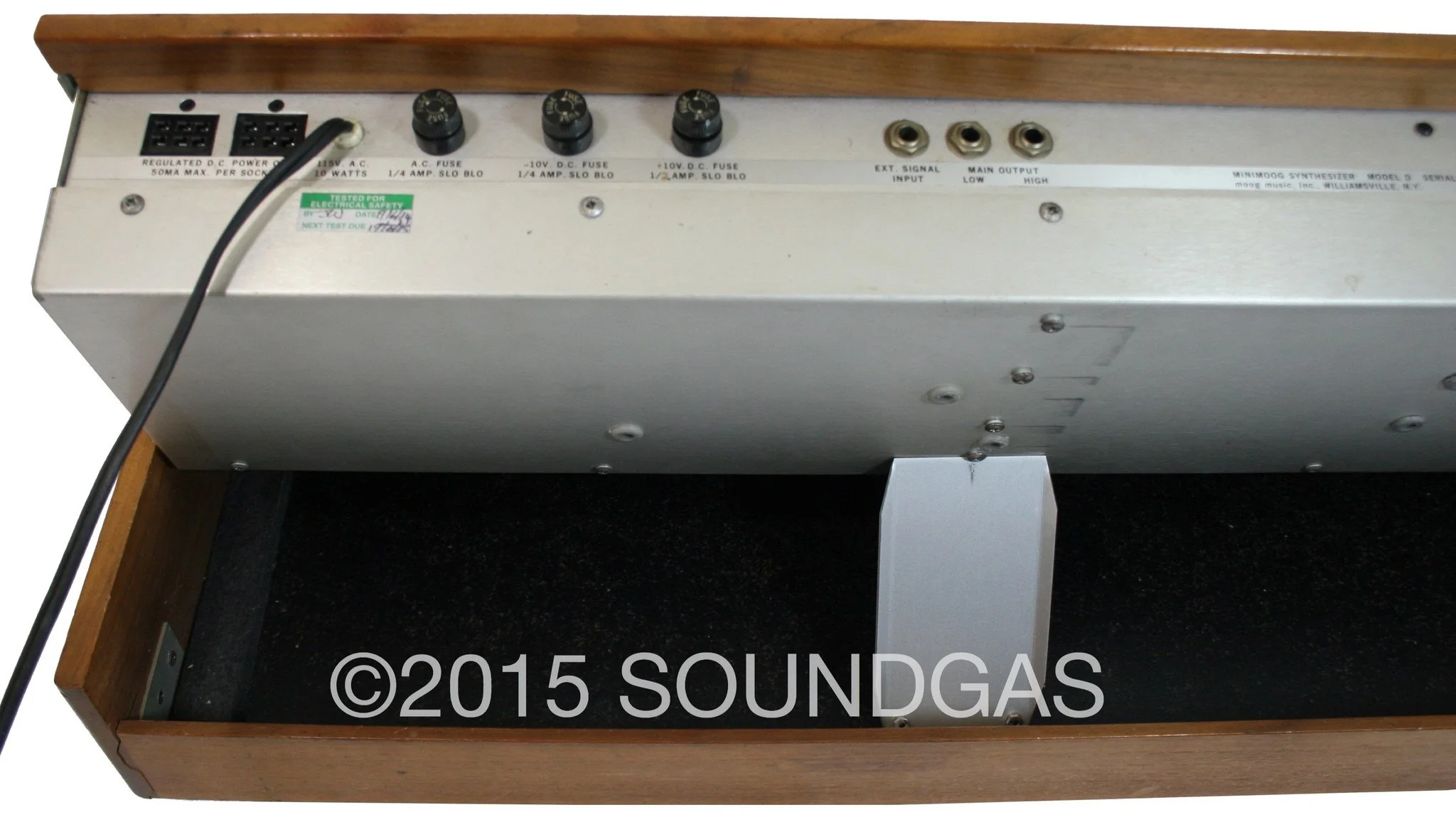 MOOG MUSIC MINIMOOG MODEL D - muSonics spec - Image 16