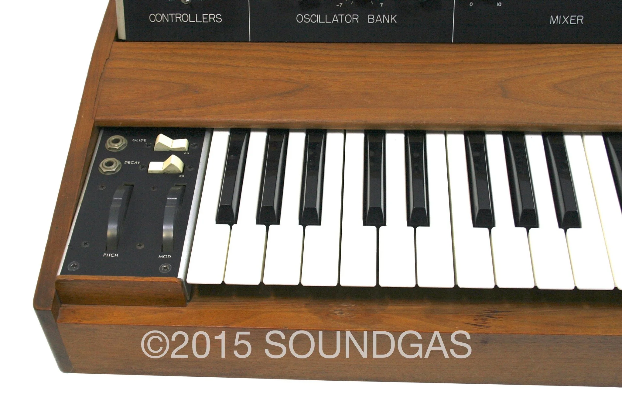 MOOG MUSIC MINIMOOG MODEL D - muSonics spec - Image 9