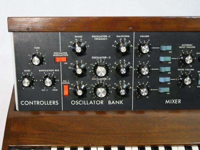 MOOG MUSIC MINIMOOG MODEL D (1973) - Image 10