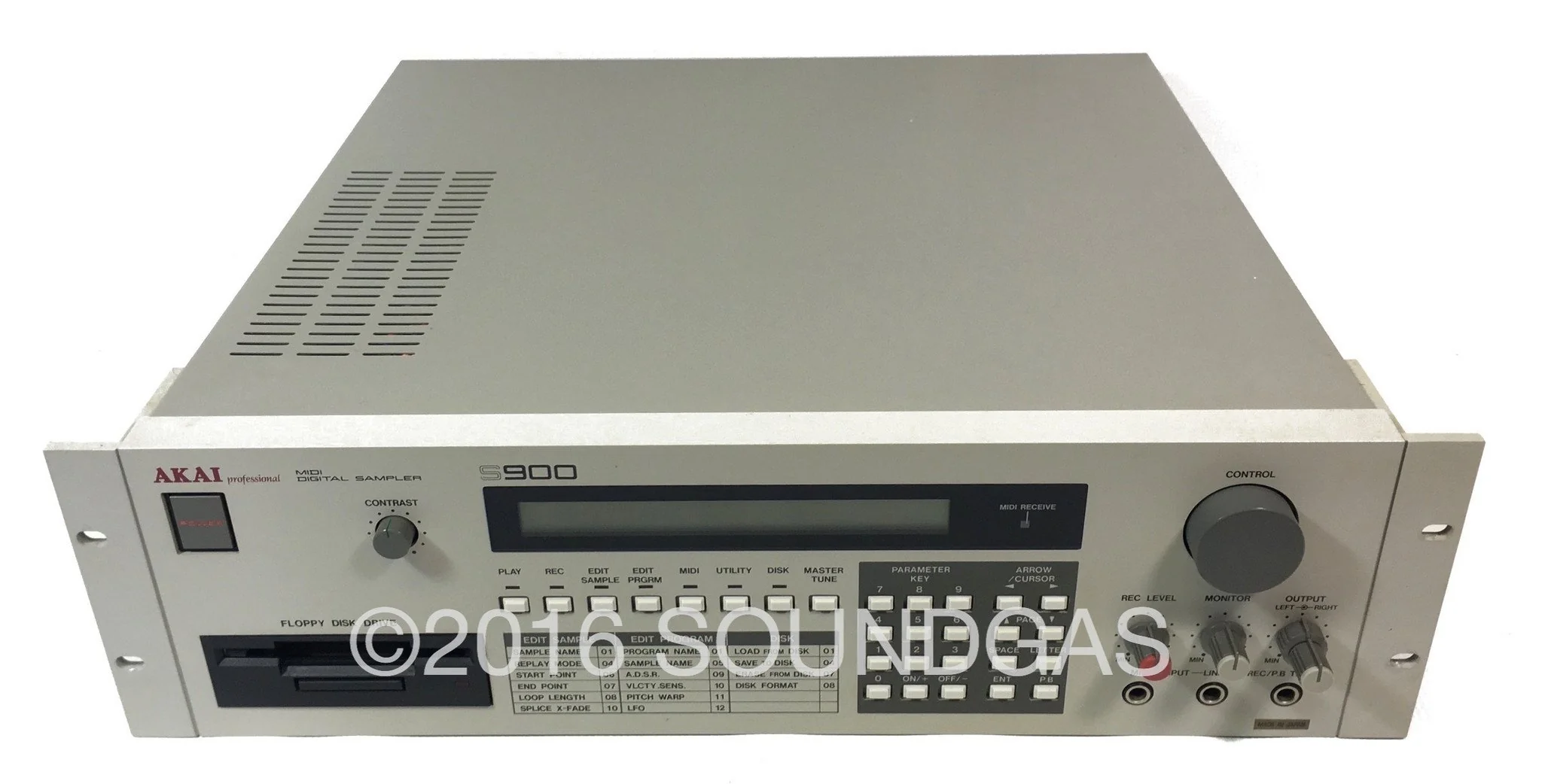 Akai S900 MIDI Digital Sampler - Image 4