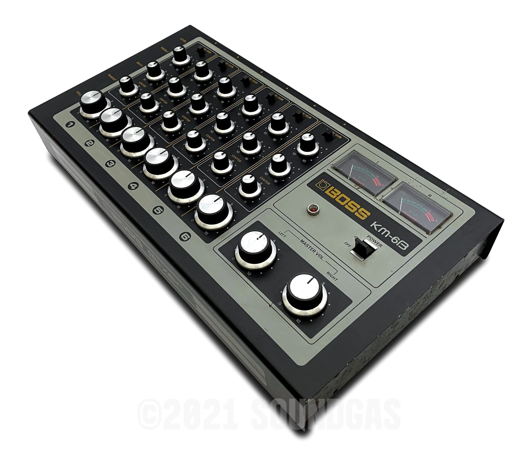Boss KM-6B Mixer - Image 3