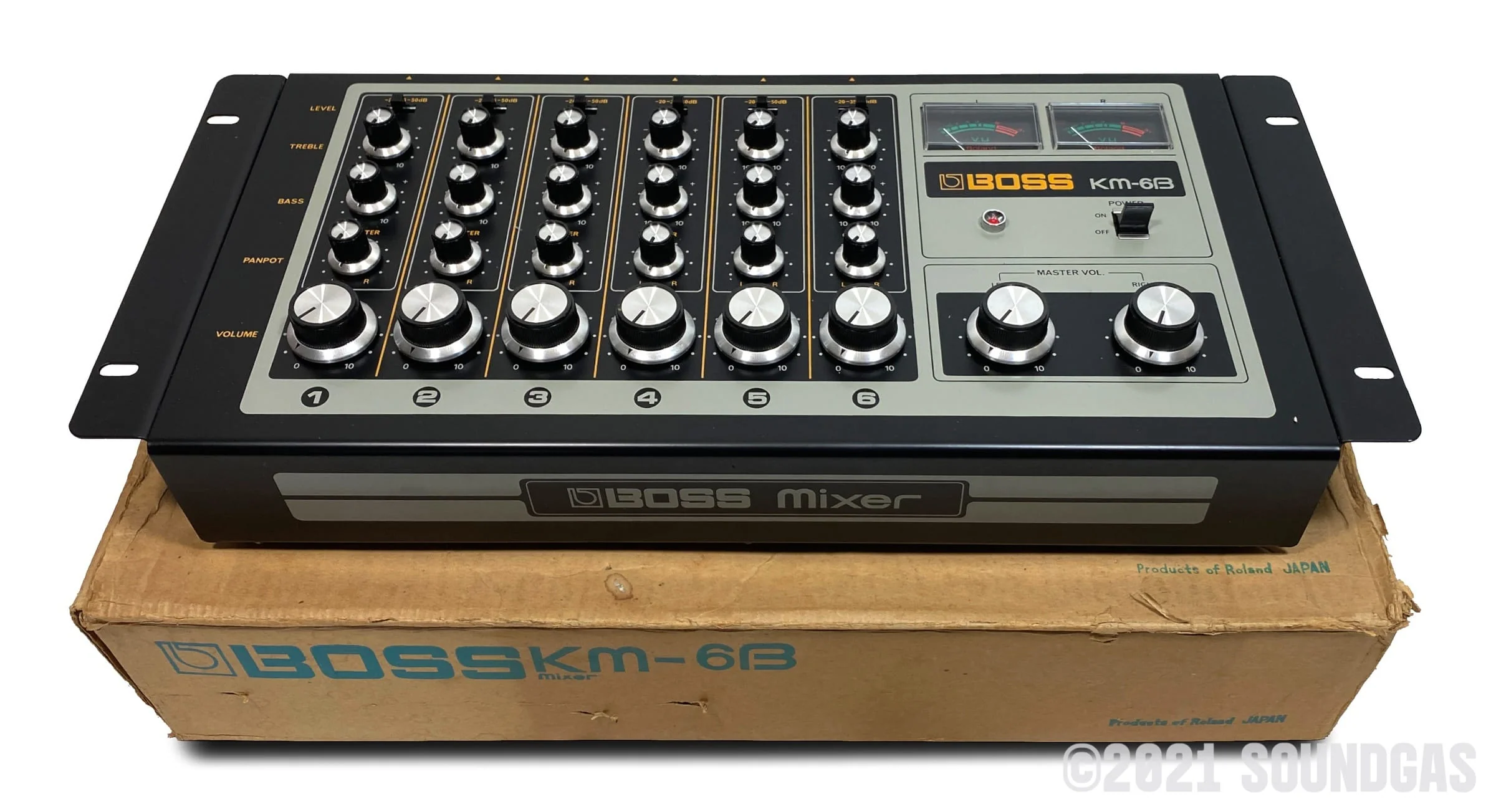 Boss KM-6B Mixer - Image 9