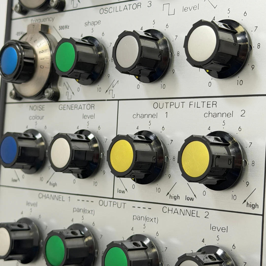 EMS Synthi AKS (Serial 45242.KS) - Image 9