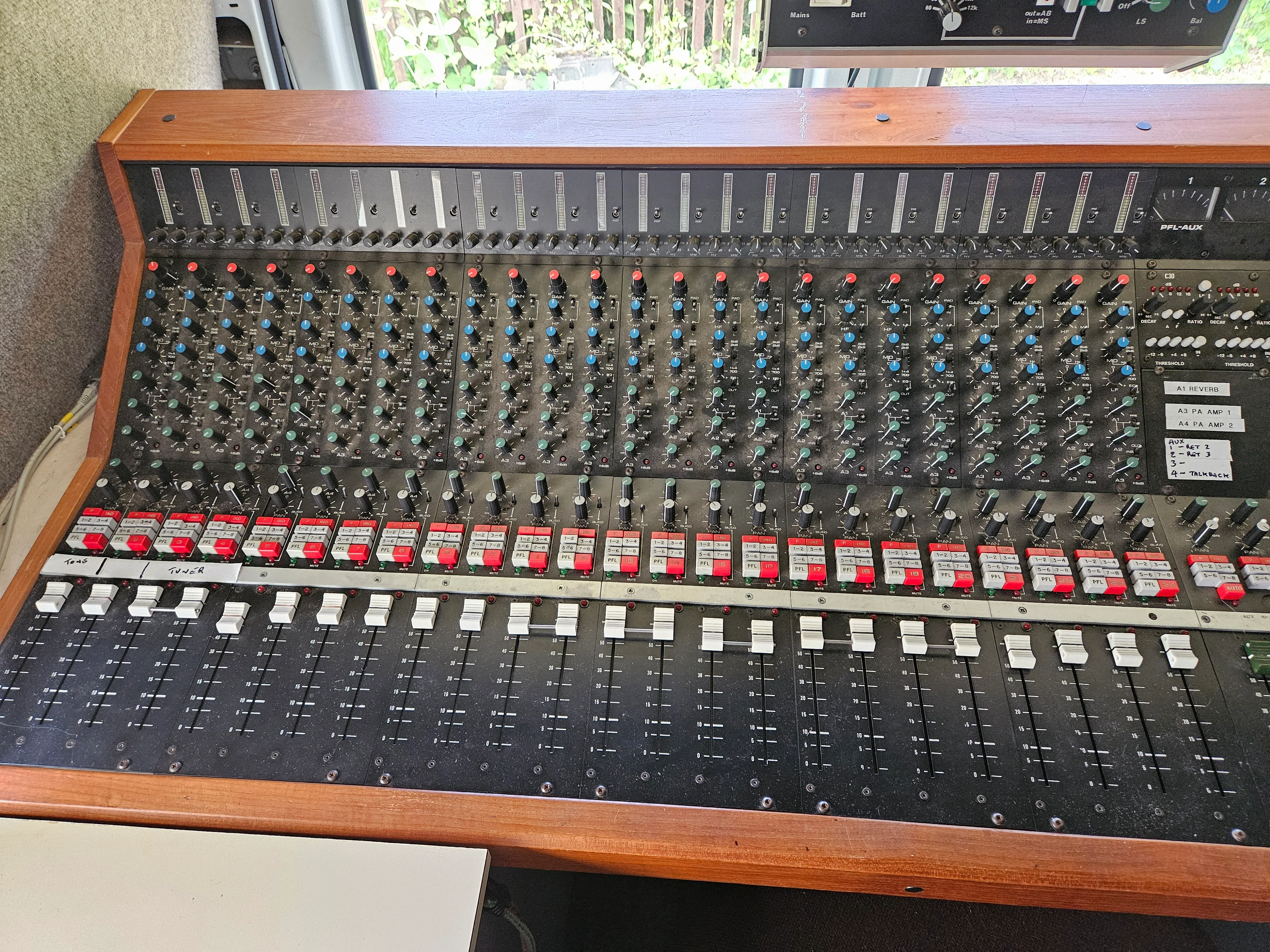 Ex BBC Ford Transit 88 Outside Broadcast / Mobile Studio - Image 3