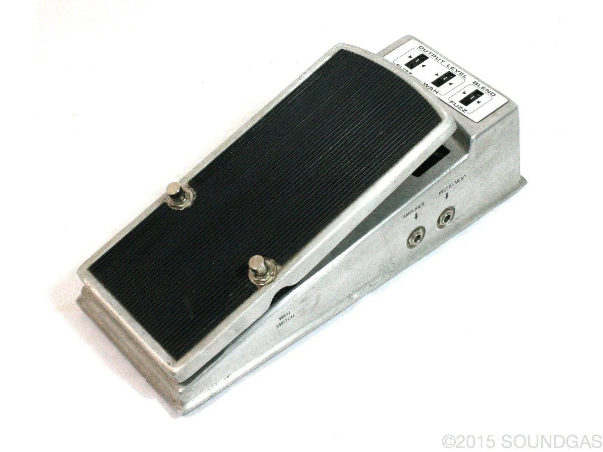 FENDER FUZZ WAH