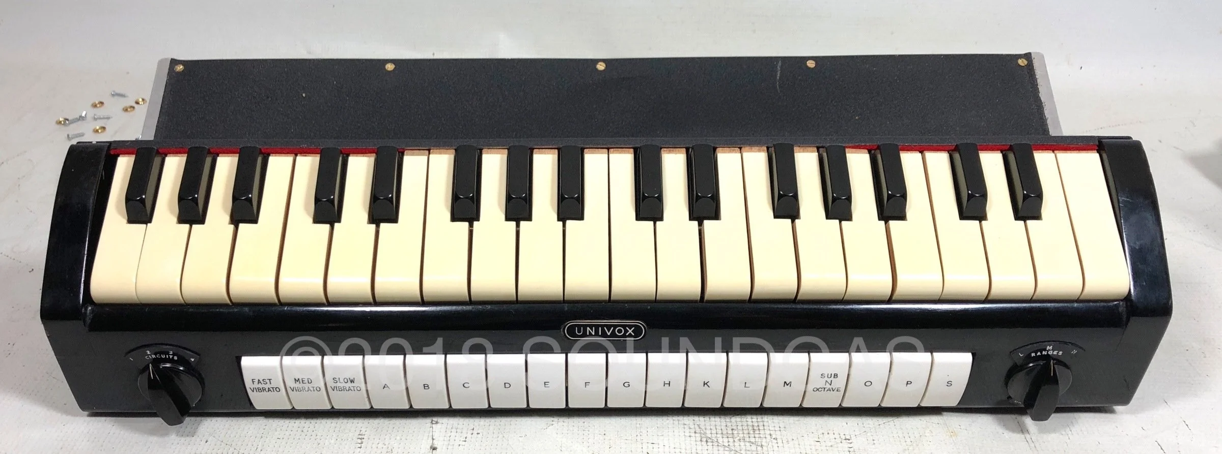 Jennings Univox J6 - Image 6