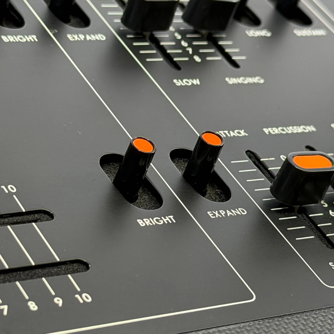 Korg 800DV - SN 5808 - Image 6