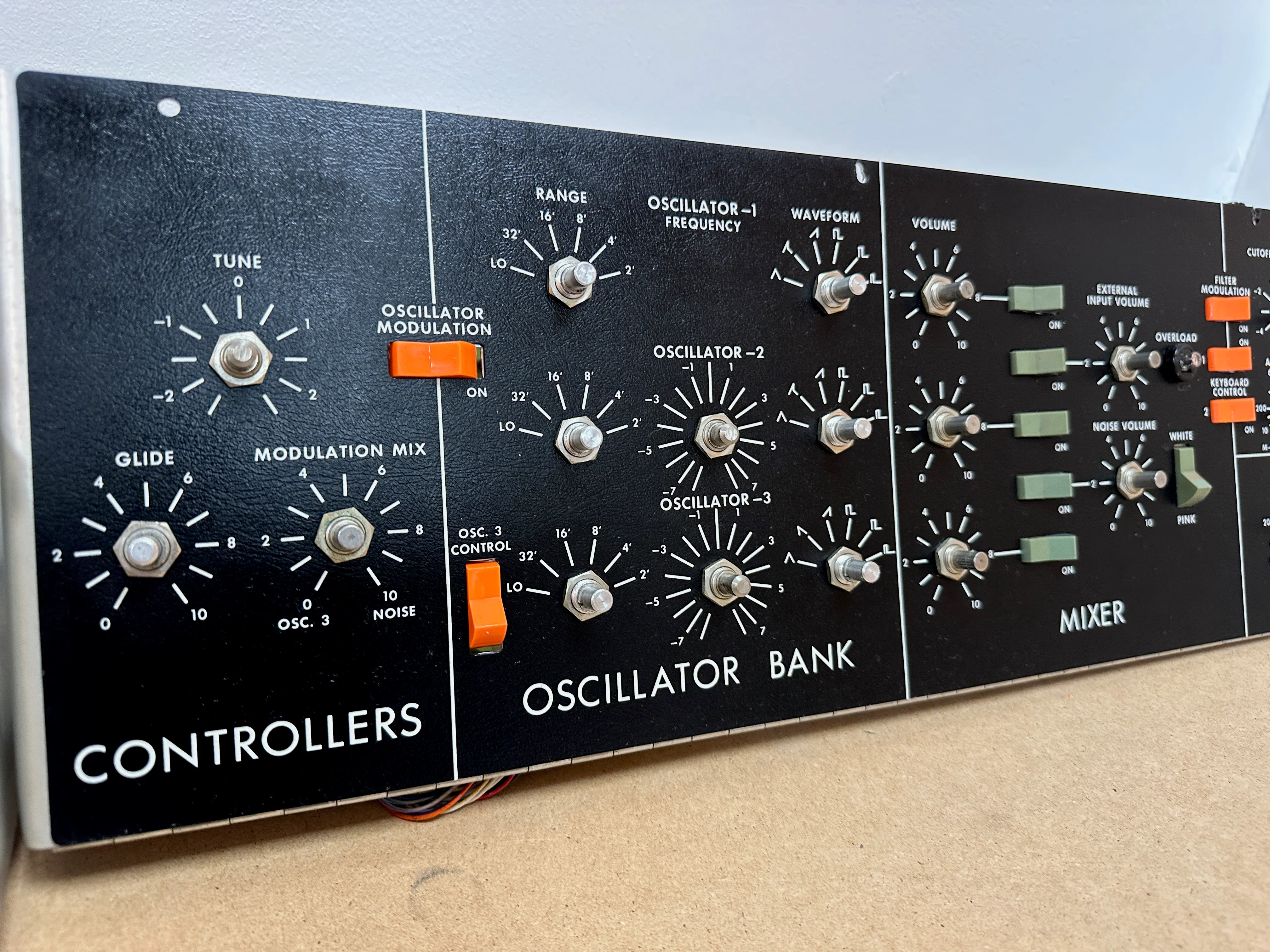 Moog Minimoog Model D 1979 Kenton MIDI - SN 10553 - Image 10