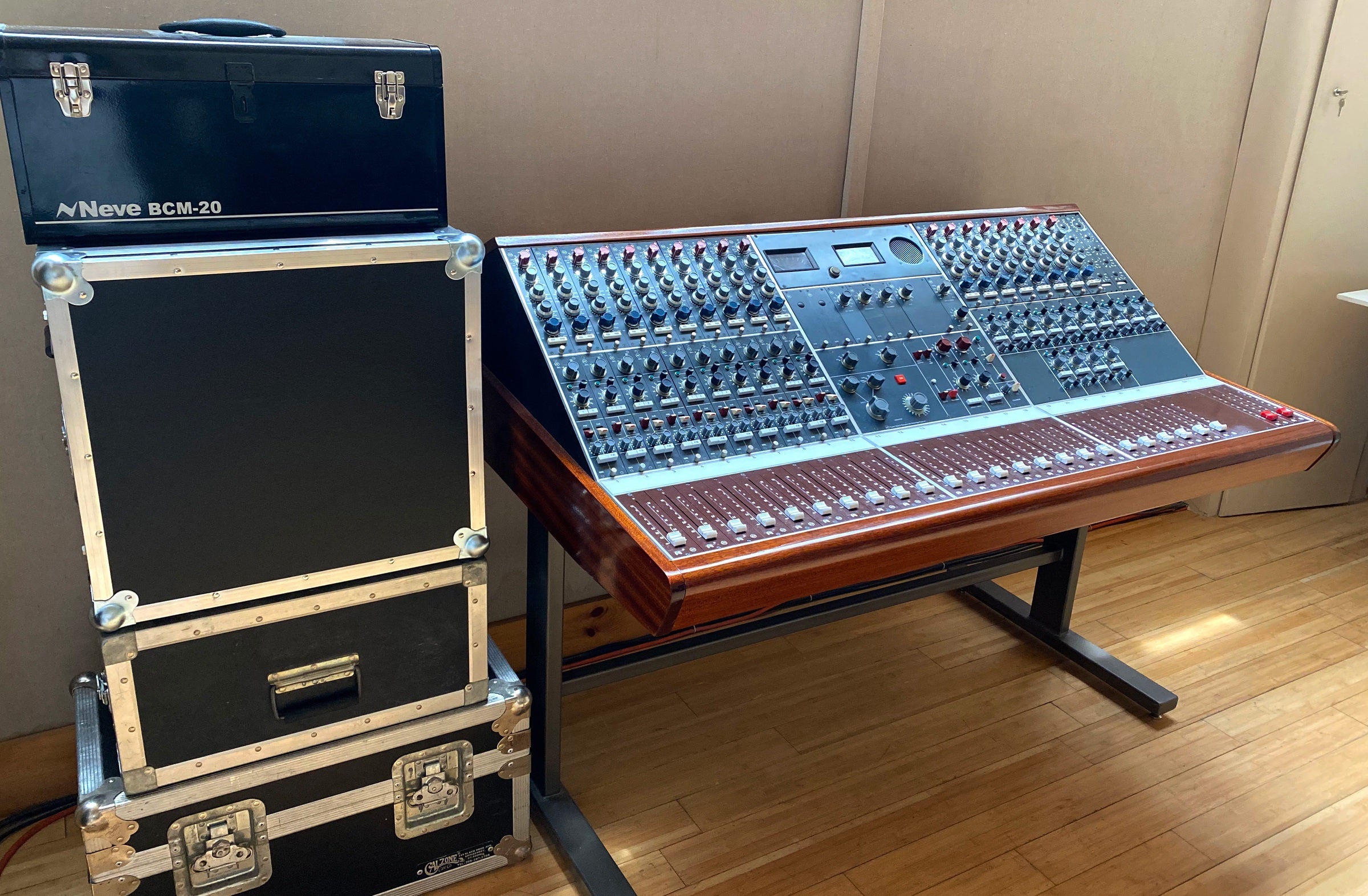 Neve BCM10 (Custom 20 Channel) - Image 29