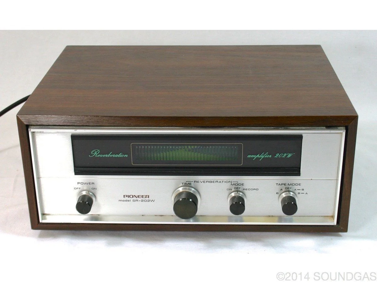 PIONEER SR-202W (120v + Transformer)