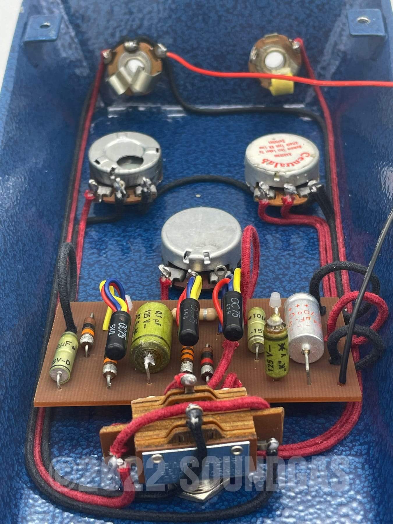 R2R Electric Aged Supa MKII Fuzz 1962 Norelco - Image 15