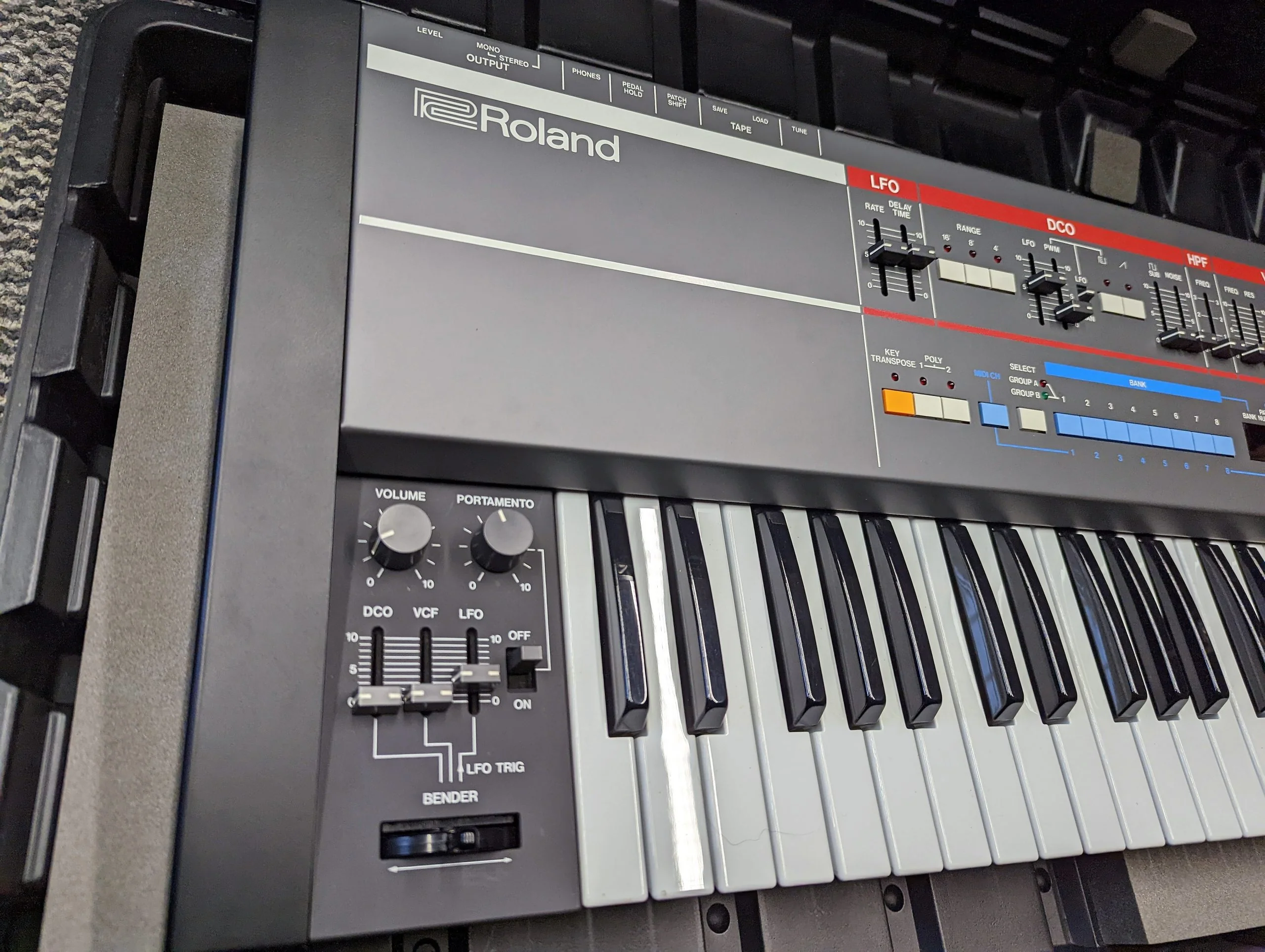 Roland Juno-106 - Near Mint - Image 4