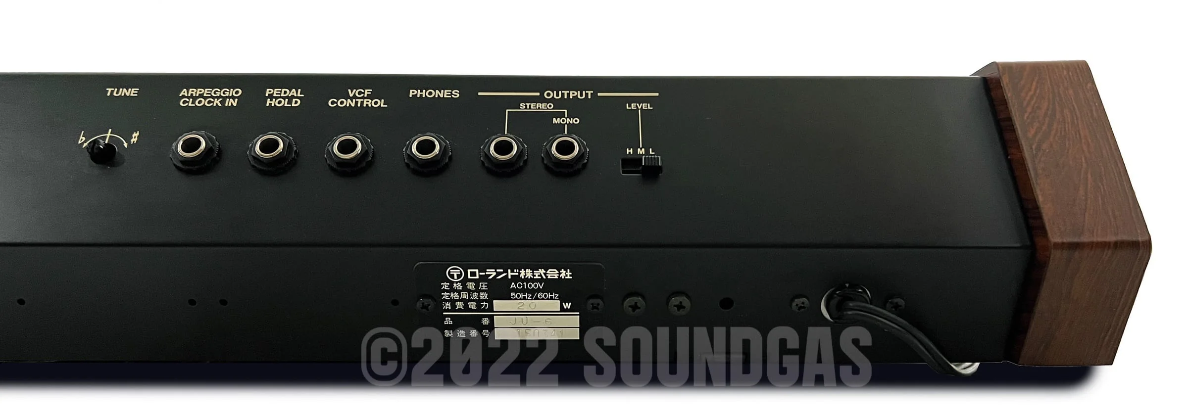 Roland Juno-6 - Image 11