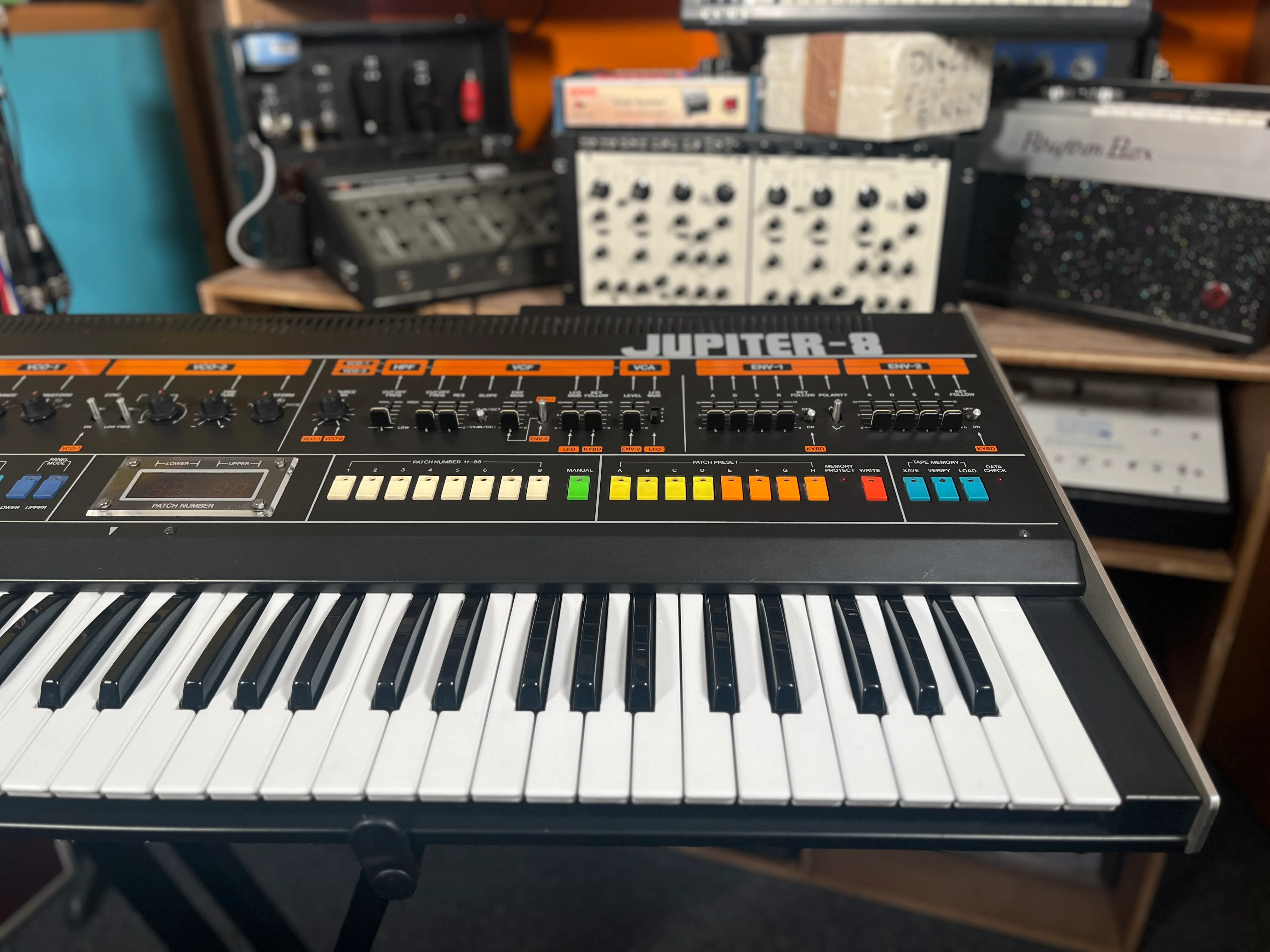 Roland Jupiter-8 - Image 3