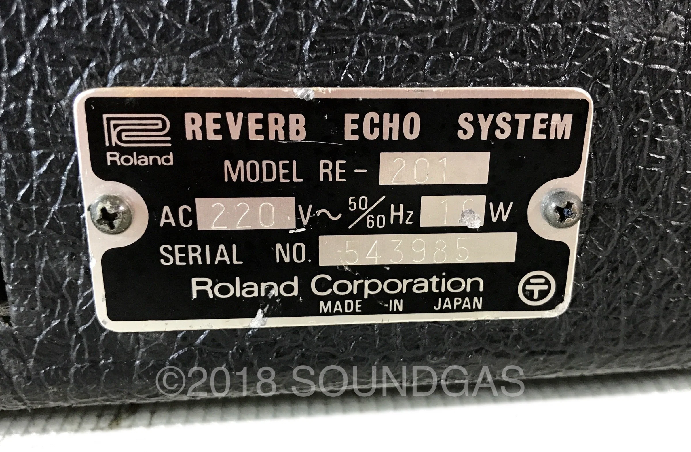 Roland RE-201 Space Echo - 220/240v - Image 9