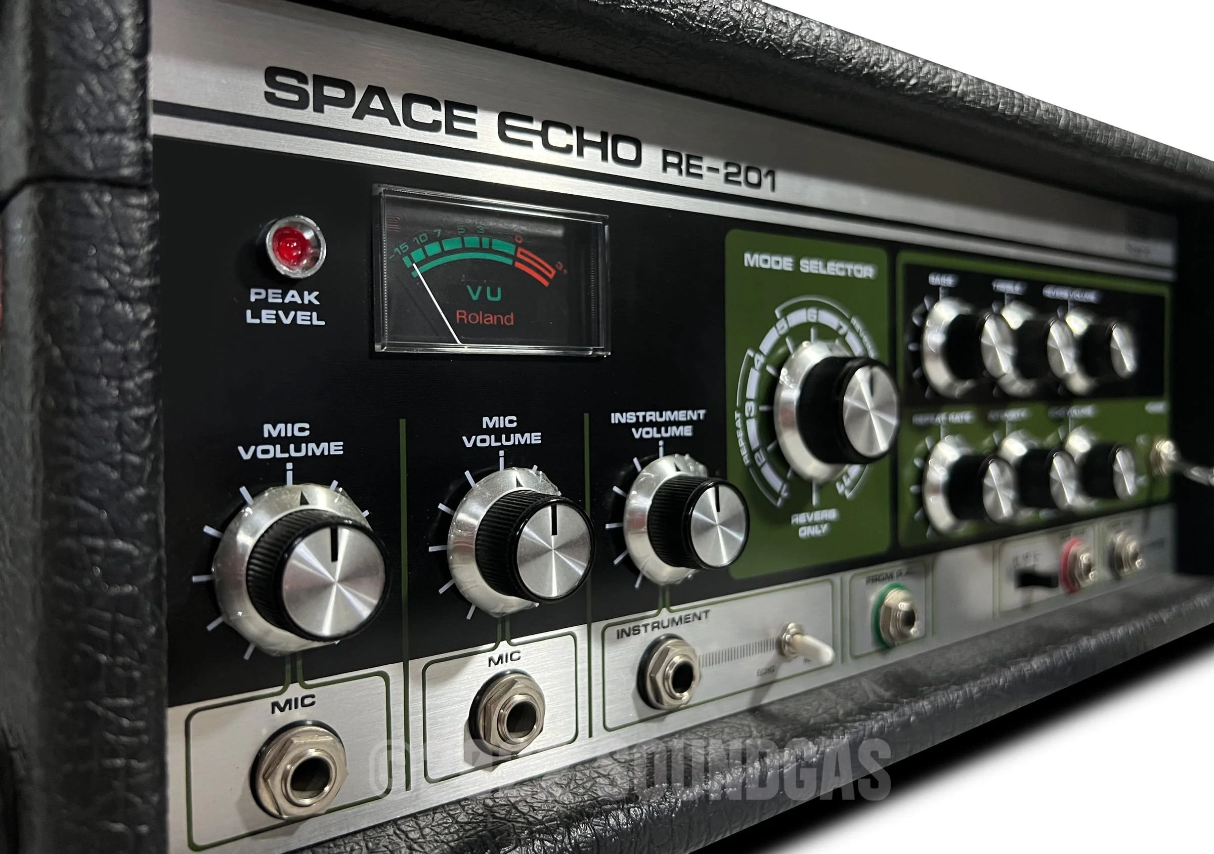Roland RE-201 Space Echo - Near Mint, Box - Image 13