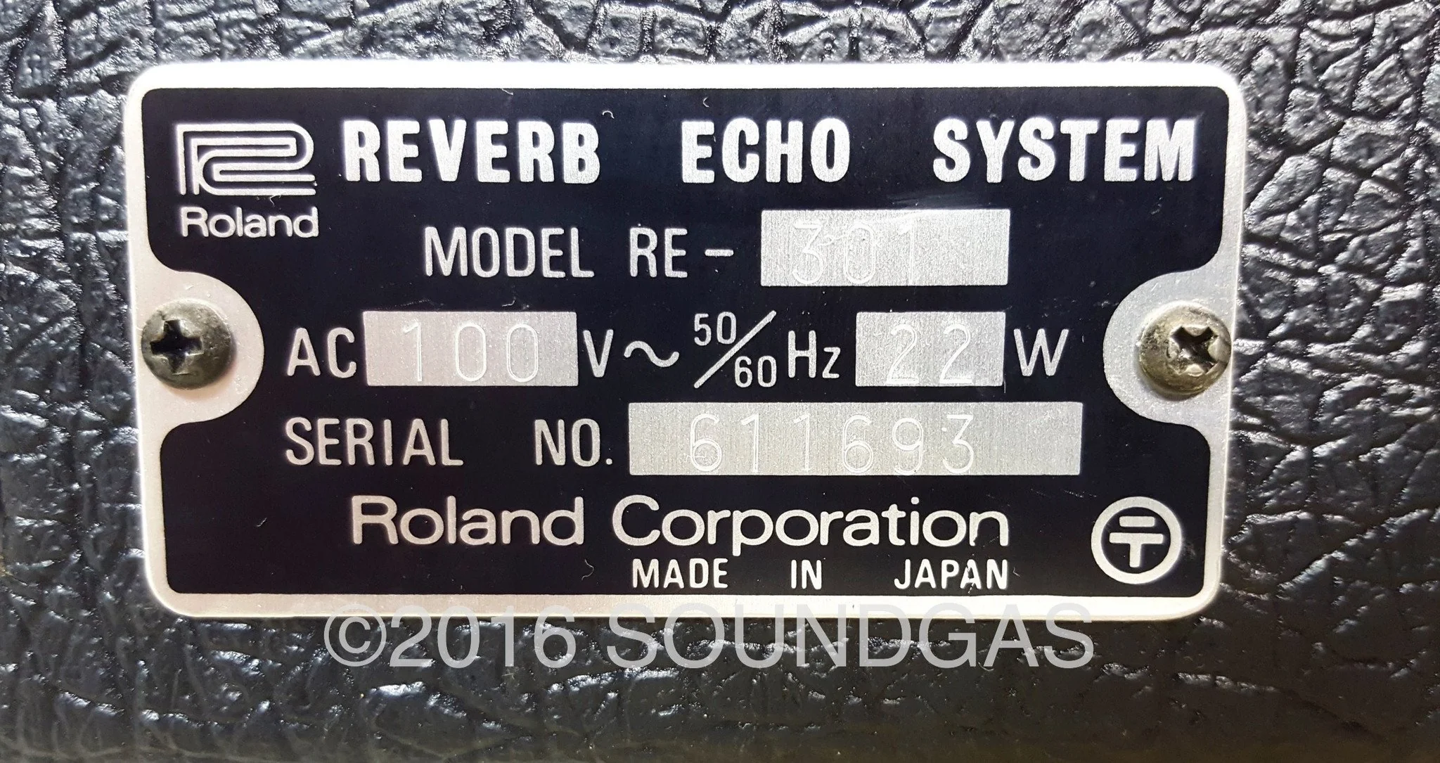Roland RE-301 Chorus Echo. - Image 6