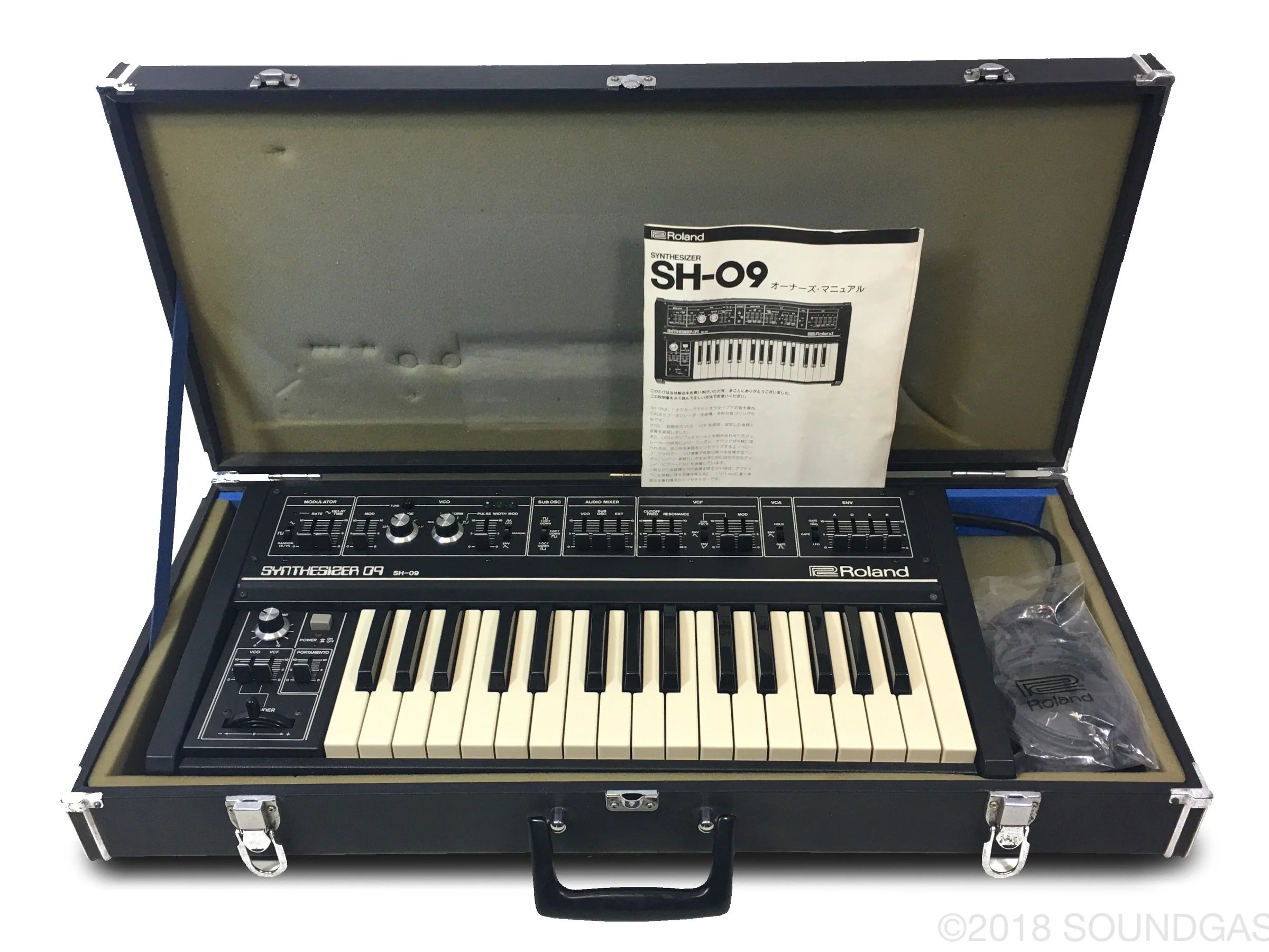 Roland SH-09
