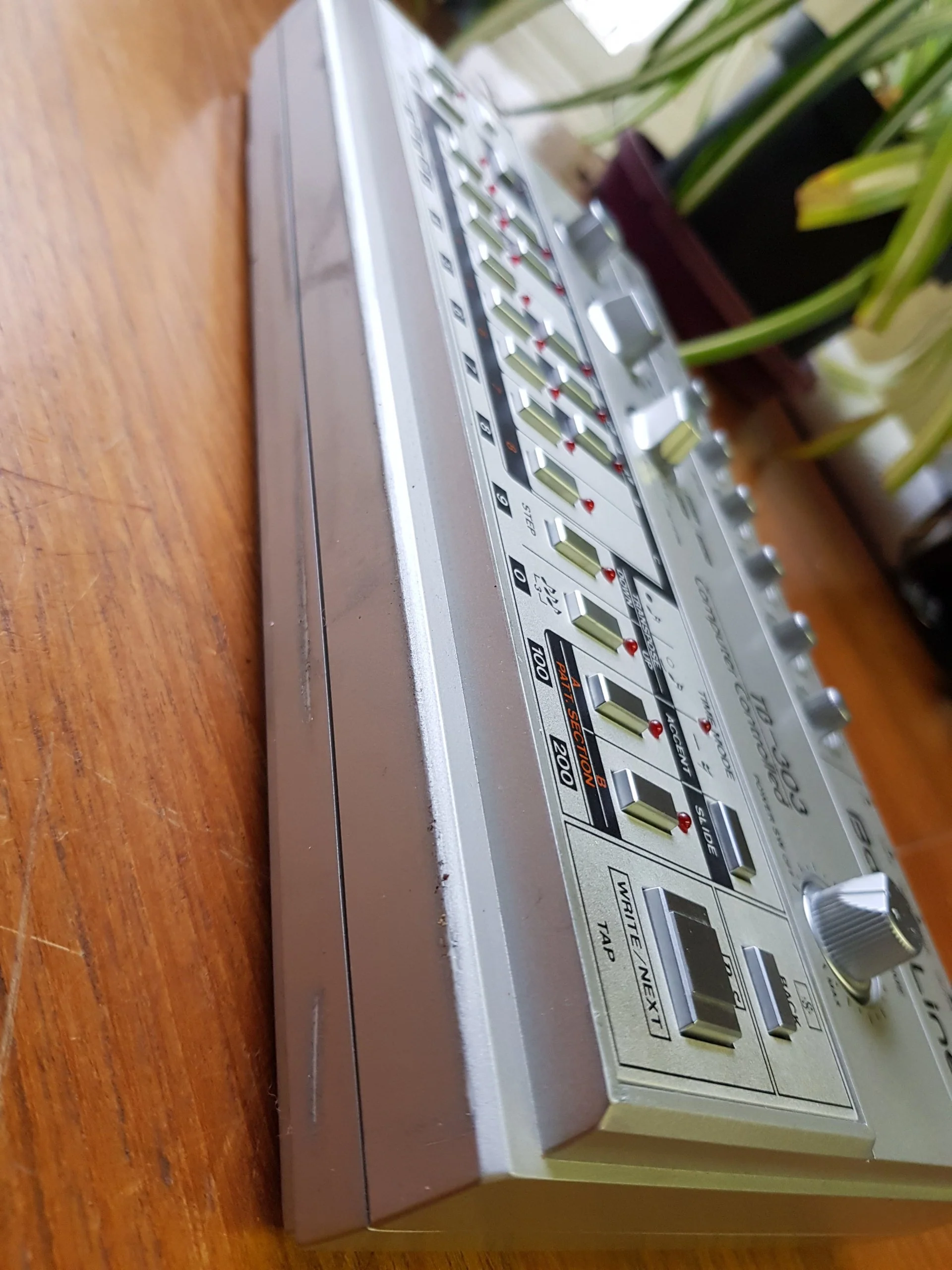 Roland TB-303 Bass Line - Image 4