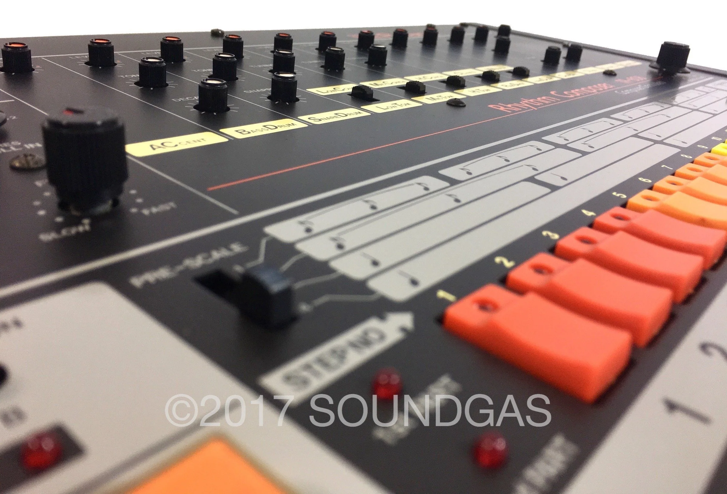 Roland TR-808 Rhythm Composer - Image 9