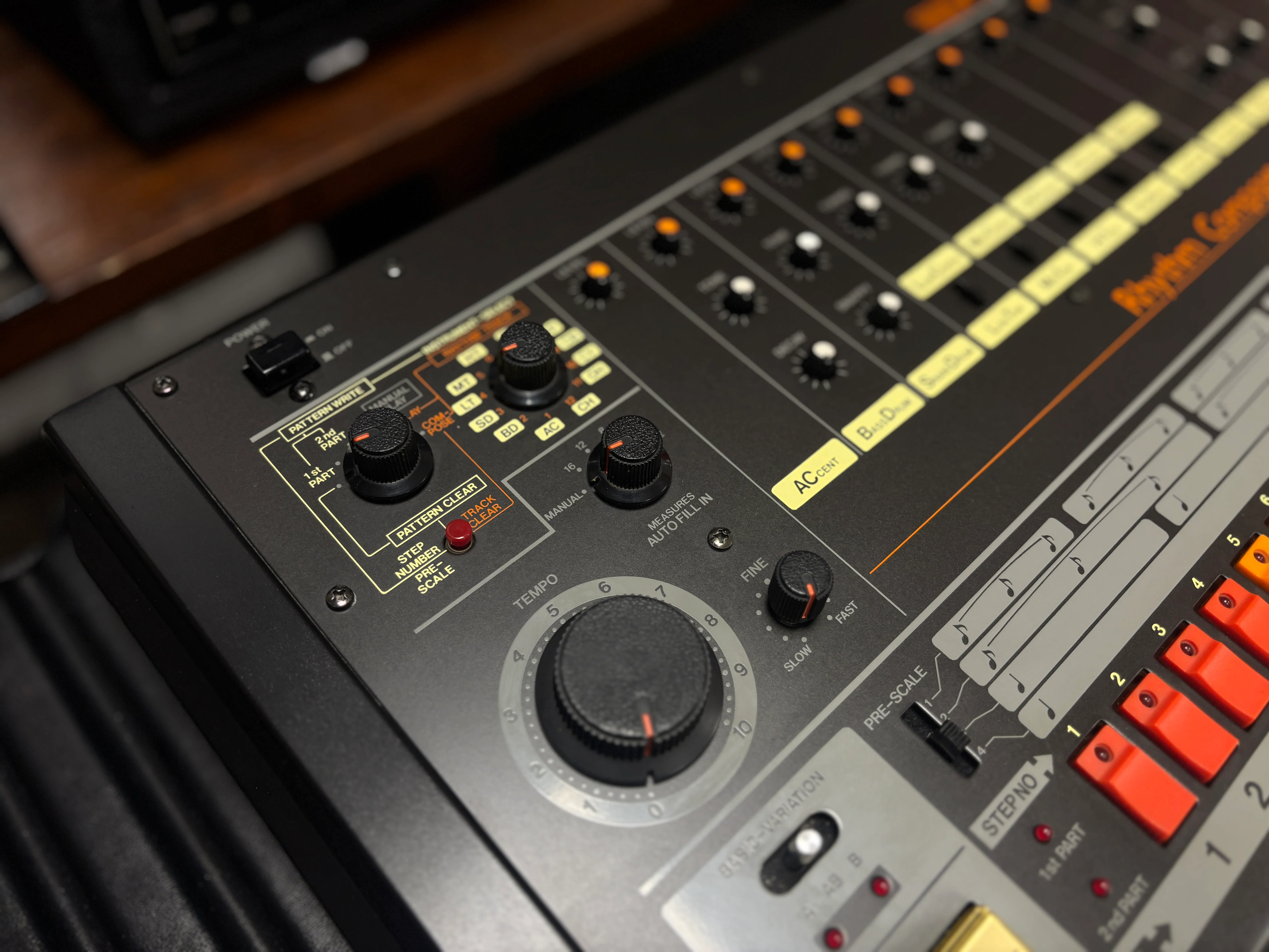Roland TR-808 Rhythm Composer - near mint SN 311244 - Image 12
