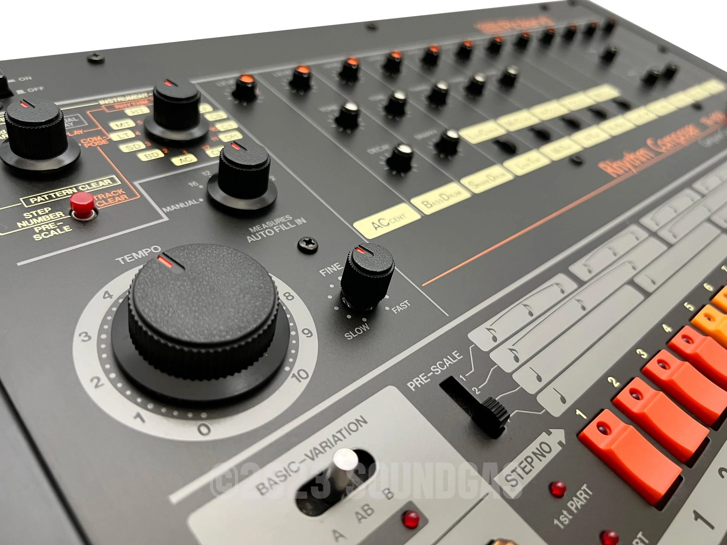 Roland TR-808 Rhythm Composer - Mint, Boxed - Image 8