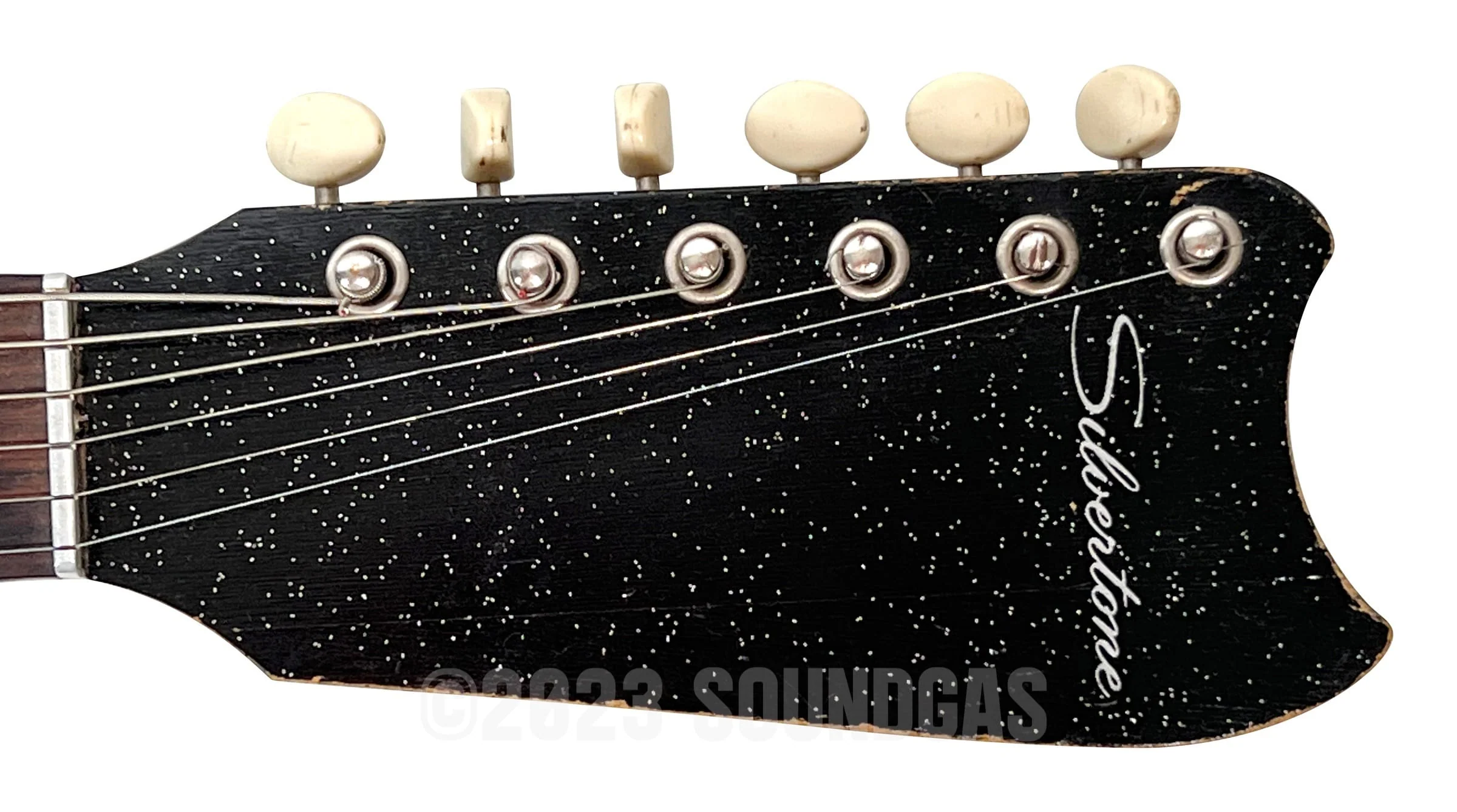Silvertone 1448 Amp In Case Guitar c1965 - Image 9