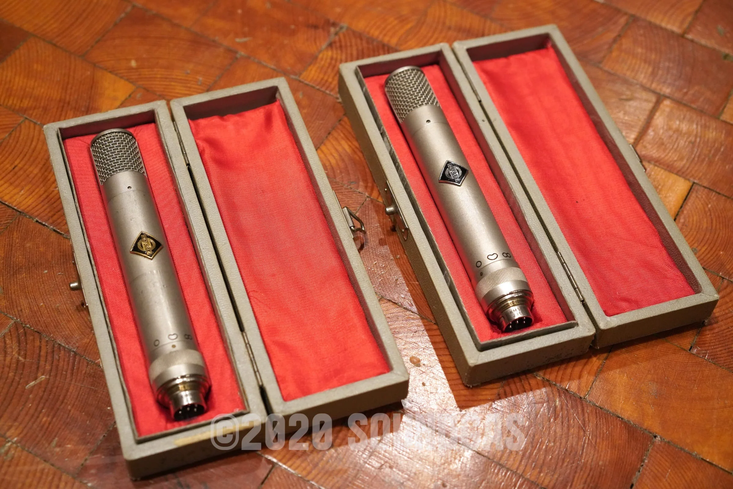 Stereo Pair Neumann KM56 - Image 2