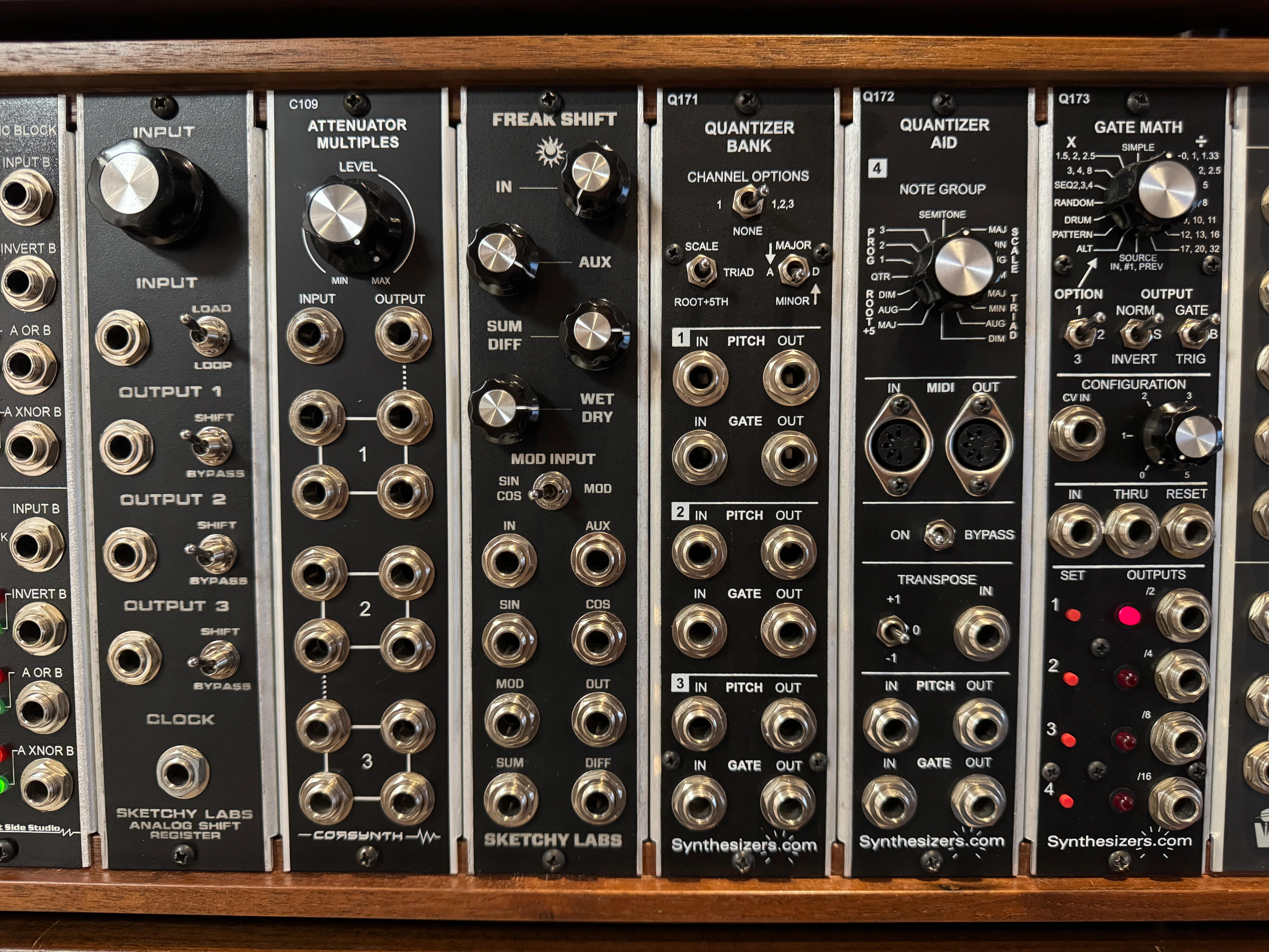 Synthesizers.com DotCom 5u Modular Synth - Image 14