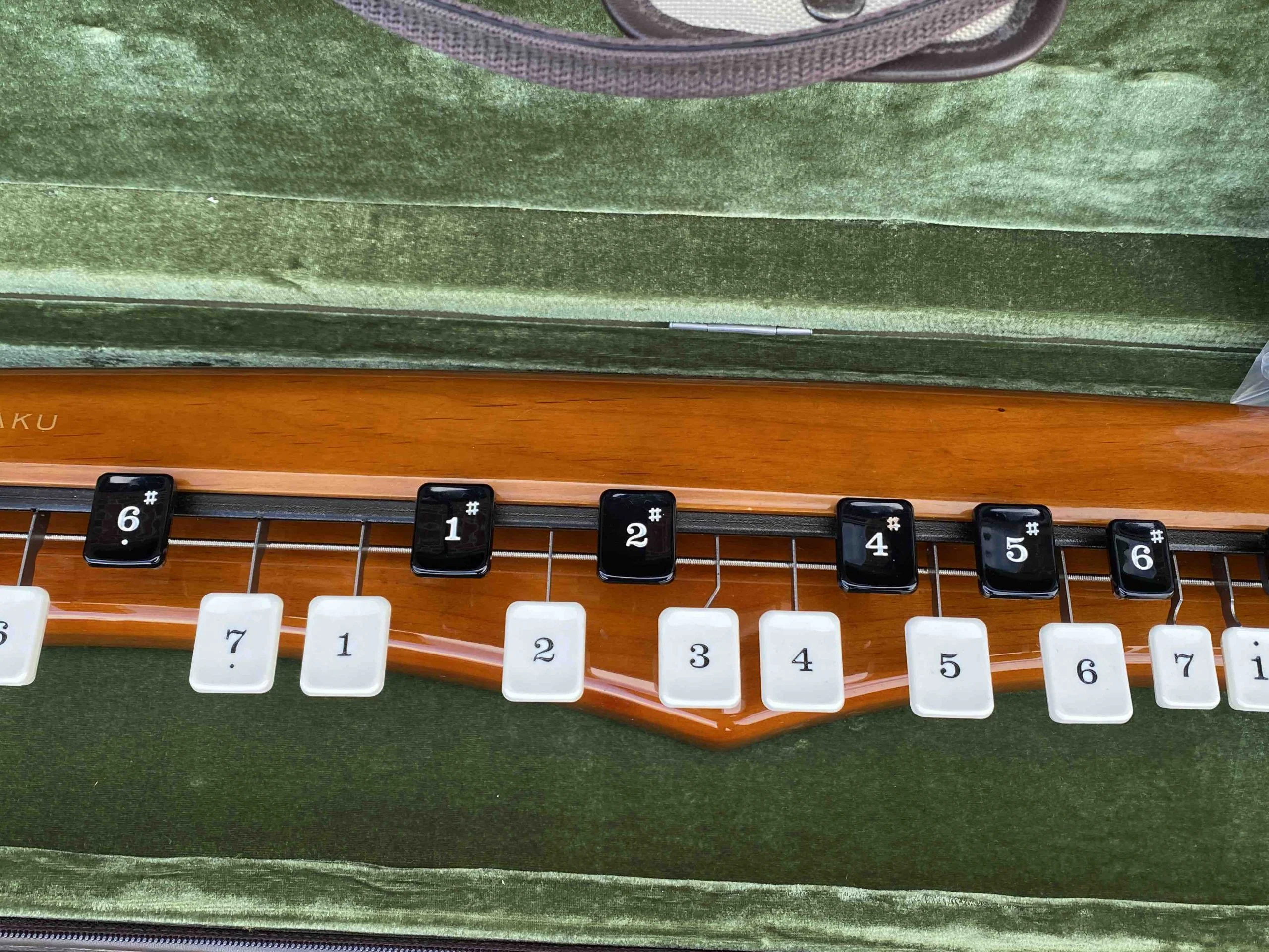 Suzuki Kohaku CHK-4 Bass Electric Taishogoto - Image 3