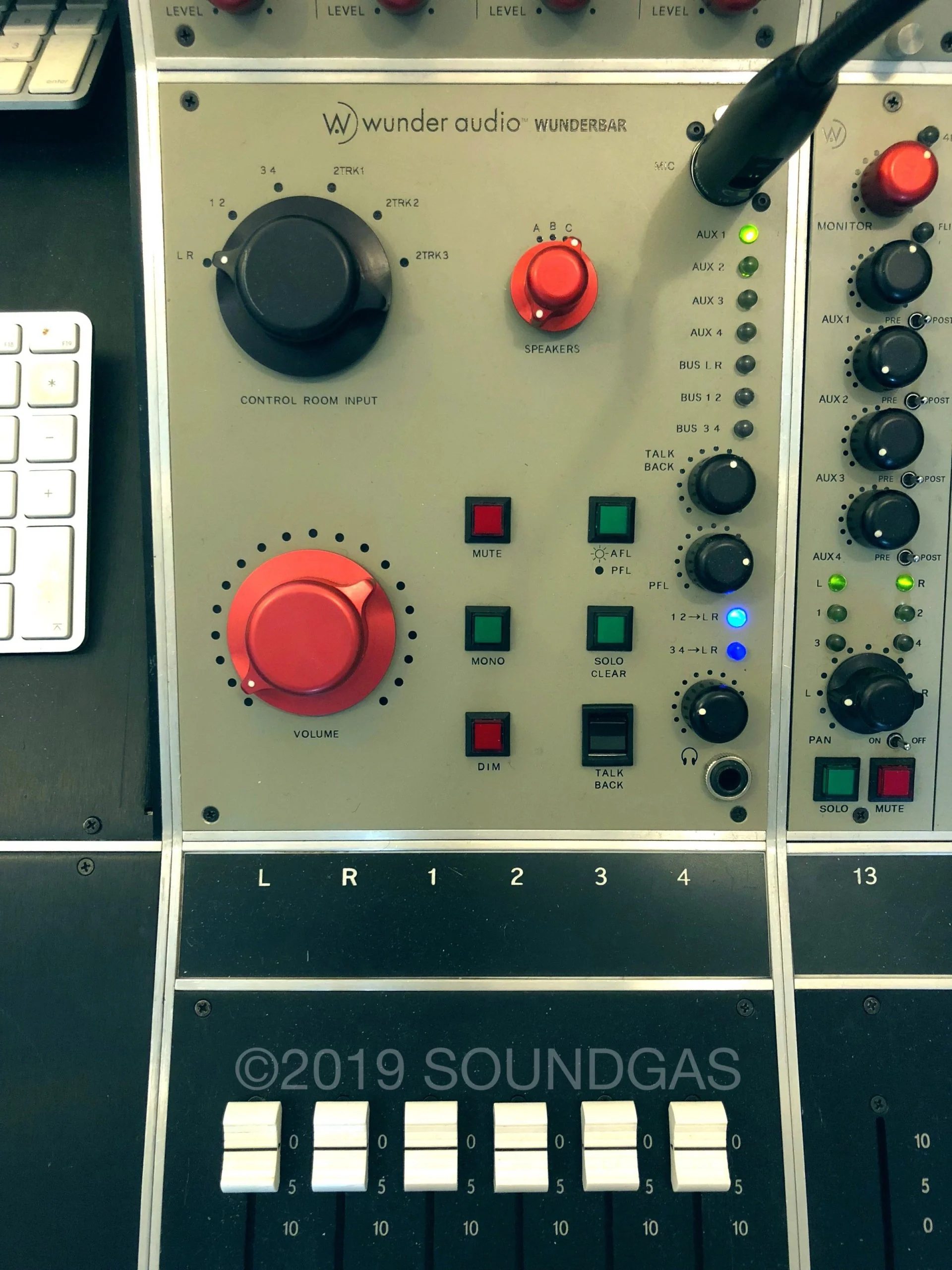 Wunder Audio Wunderbar 24 Channel Console - Image 4